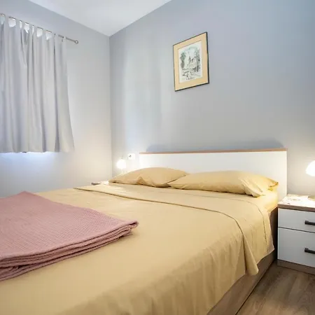 Apartment Brigitte *