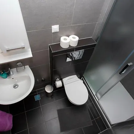 Villla Brigitte 투체피