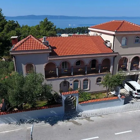 Brigitte Διαμέρισμα *