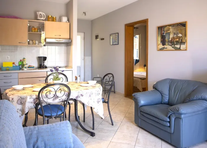 公寓 Villla Brigitte 图彻皮